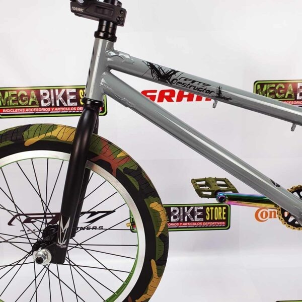 Bmx-odyssey-cult-bicicletas-freestyle-Sunday-guayaquil-aro-20-megabike-gw-destructor-aro20-gris-velopivotal-hawk