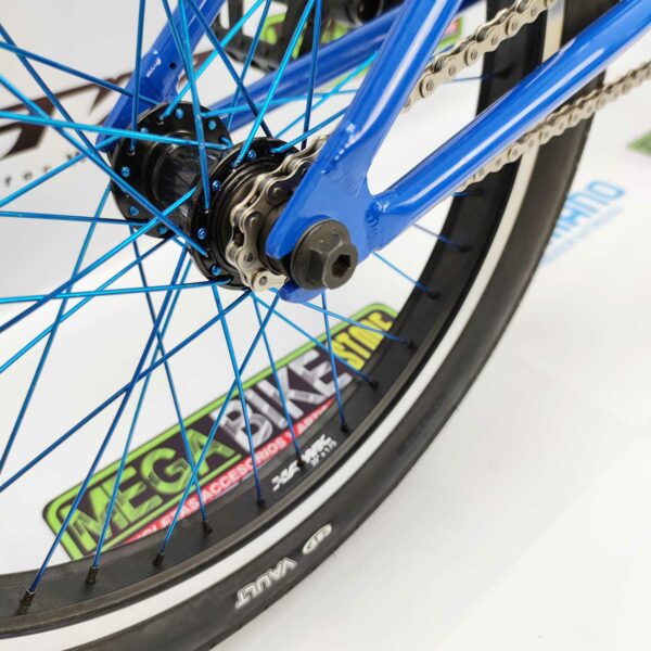 Bicicleta-guayaquil-mtb-montañera-talla-mega-bike-store-bike-shimano-kench-arrow-aro-20- cromolio-azul